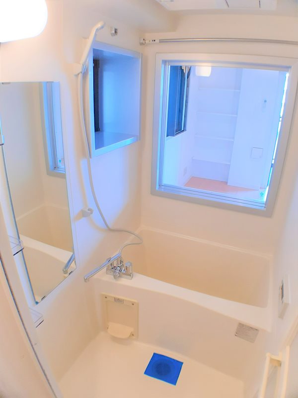 レジディア市谷薬王寺5階 お風呂