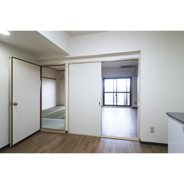 ラークハイツ座間4階 内観