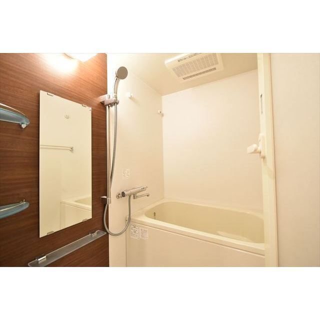 ラスパシオ三軒茶屋0402号室 内観