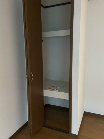 桜コーポ2階 収納