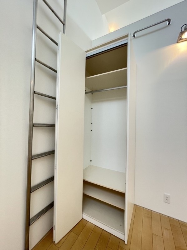 Ｔ－ｓｔｙｌｅ目白1階 収納