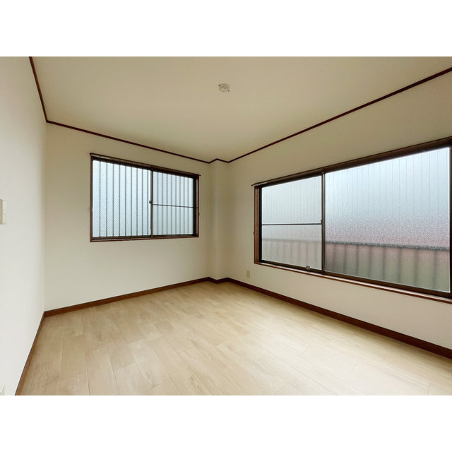 サン・レジデンス 内観