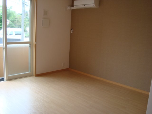 エクセレント南柏102号室 洋室