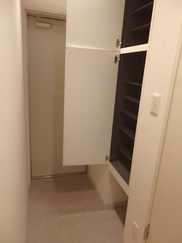 ルームス市川(E-073)4階 部屋設備