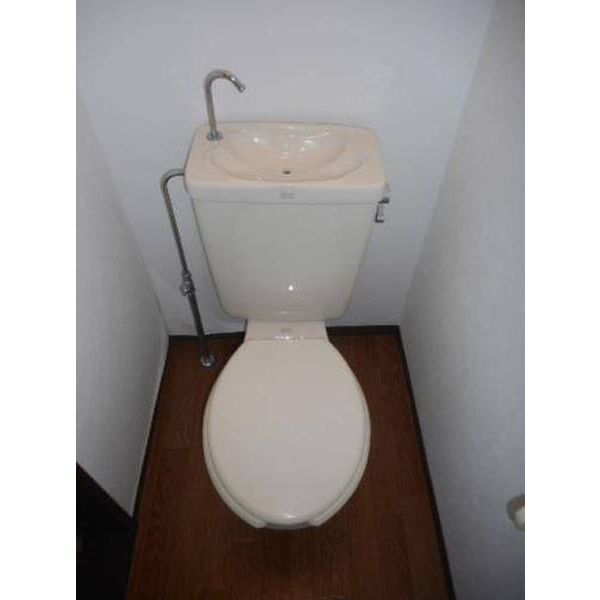 ヴィラ板戸A棟 トイレ