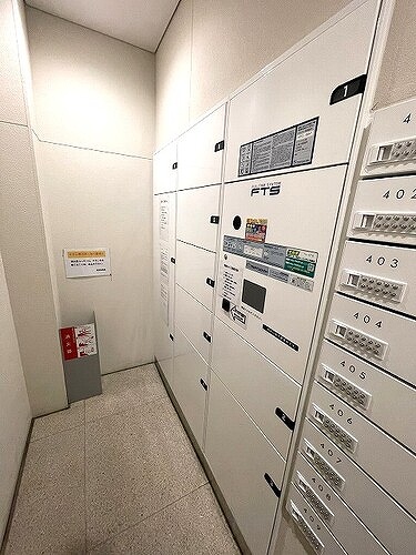 ライオンズタワー柏5階 宅配ＢＯＸ