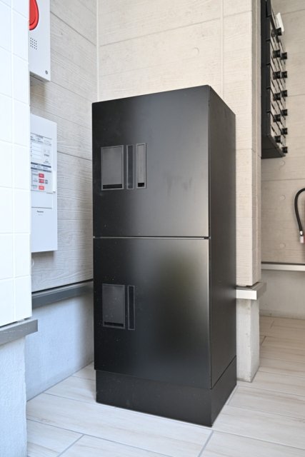 エオリア扇1階 宅配BOX