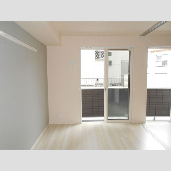 メゾン茶々106号室 洋室