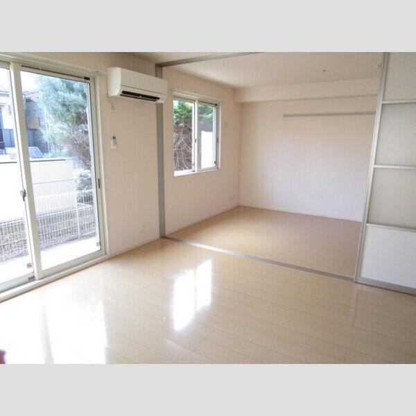 セントアンドリュース　B棟 居室全景