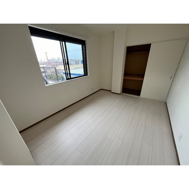 君塚ハイム301号室 内観