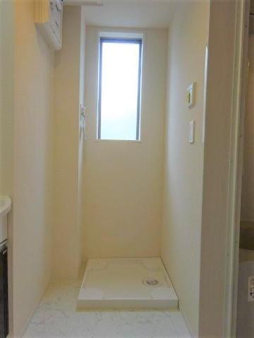 レガシー・Ｋ101号室 洗濯機置場