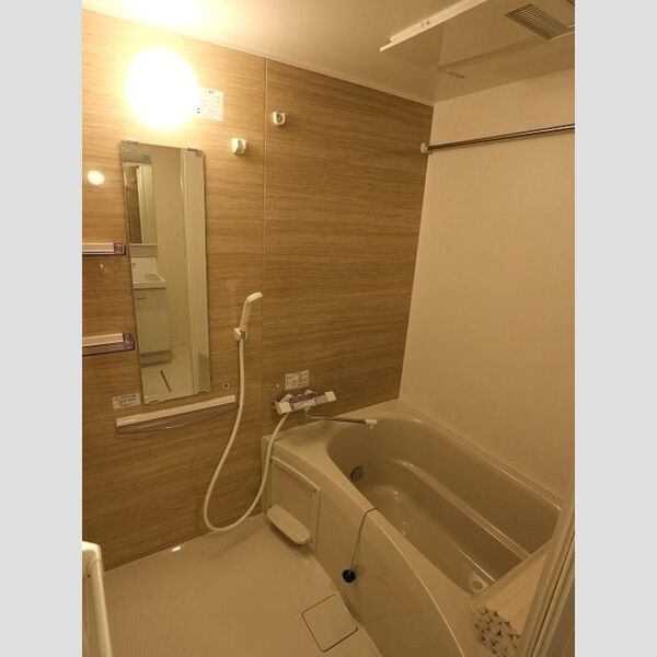 クロシェット201号室 バスルーム