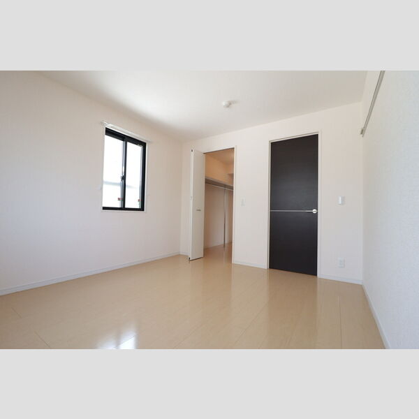 グランデュール55　B101号室 洋室