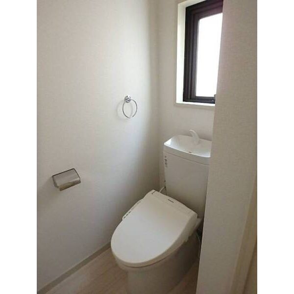 ロイヤルエモンド松戸 トイレ