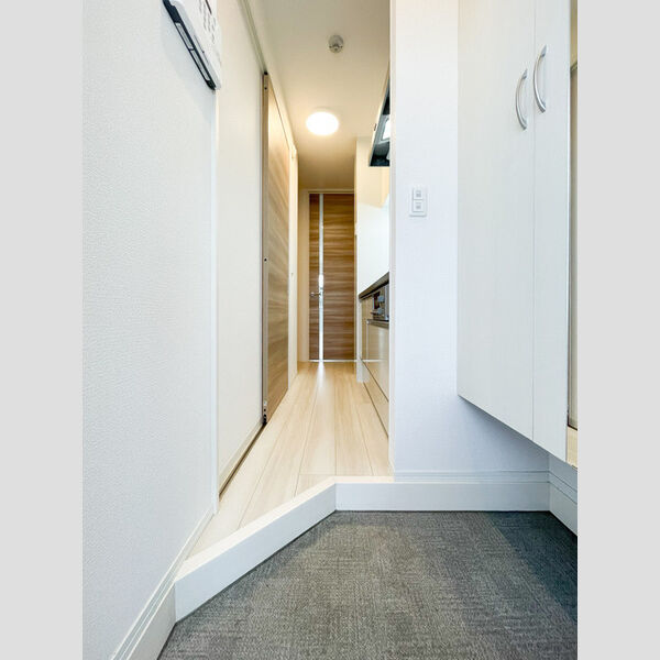 アクトルシェリア106号室 玄関