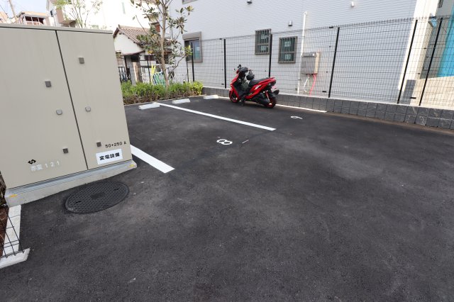 GENOVIA赤羽0304号室 駐車場