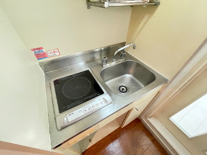 パレス等々力弐番館2階 別号室のため現状優先