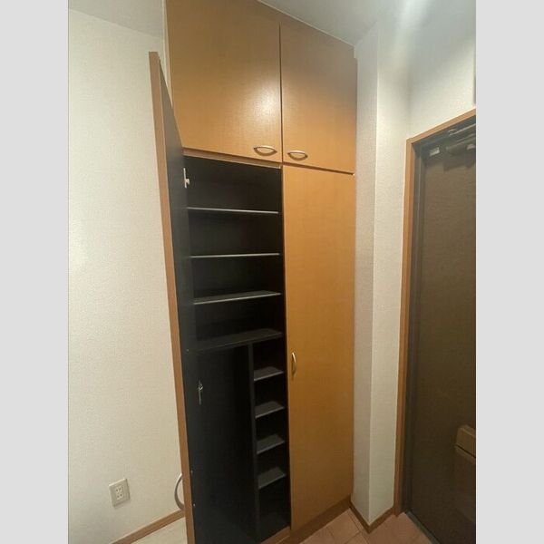 フェアリーガーデン亀戸202号室 収納