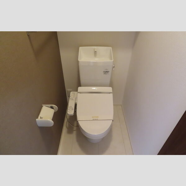 フローラ108号室 温水洗浄暖房便座