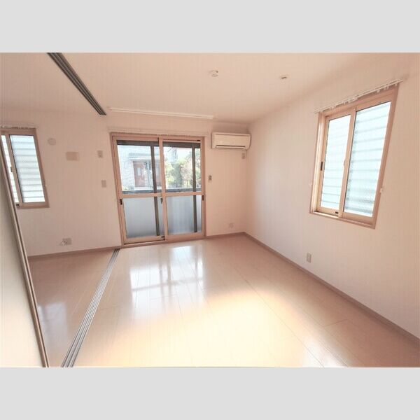 サンモールエイト106号室 LDK10.5帖