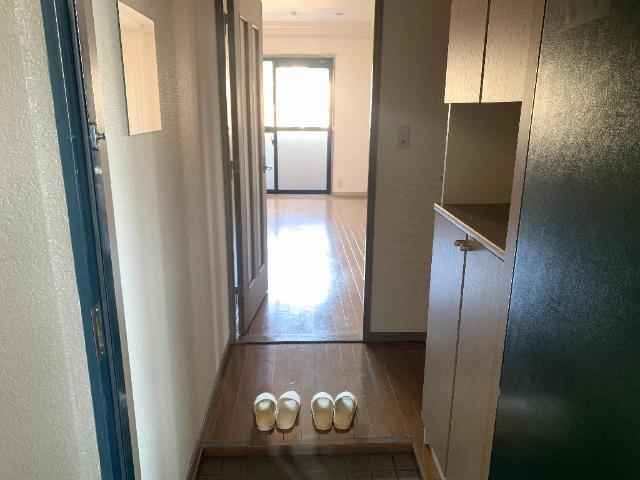 コンフォースＫ 玄関