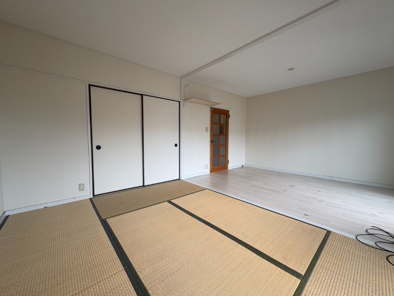 下瀬谷団地5号棟4階 リビング