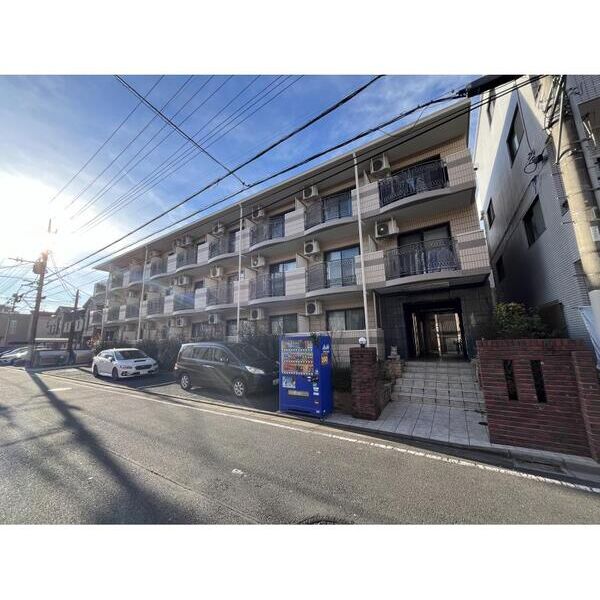 ラルジュ302号室 外観