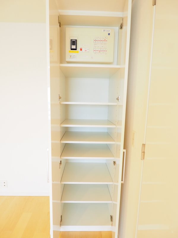 Ｇａｒｄｅｎ　Ｉ’ｌｌ　Ｙｏｔｓｕｙａ10階 収納