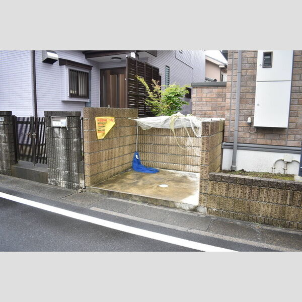 S・D　Ⅴ202号室 敷地内ごみ置き場