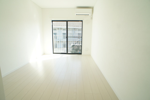 Ｐａｒｋ　ＦｏｒｅｓｔA10号室 リビング