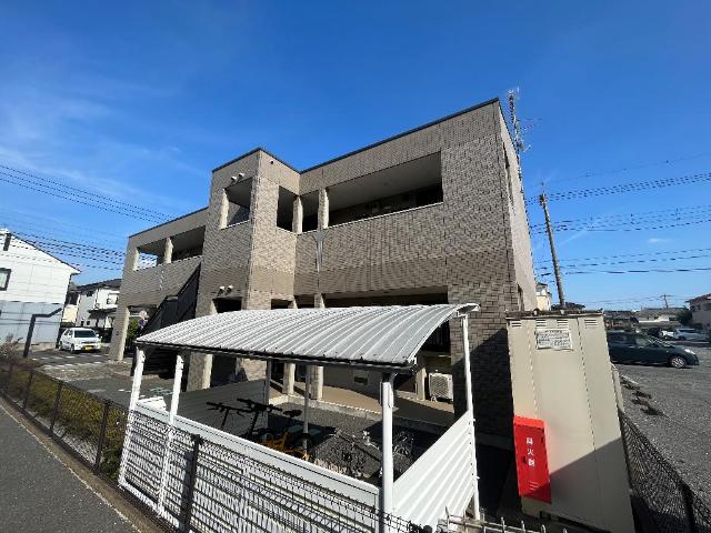 グレイシャス 外観写真（昼）