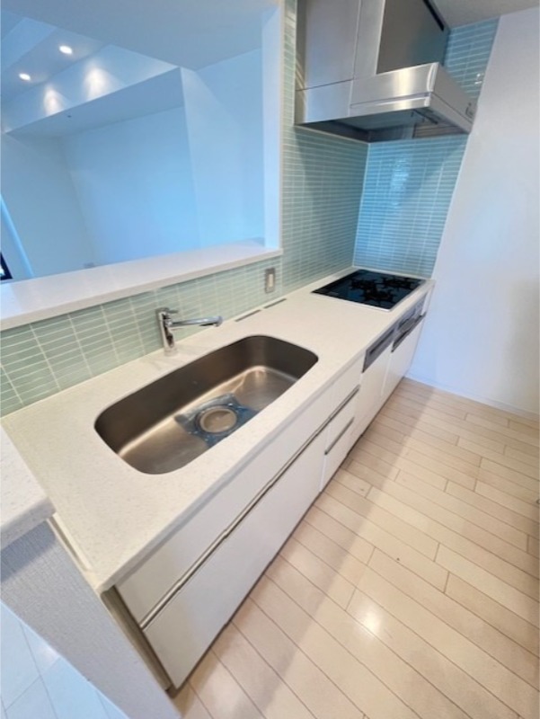 レジディアタワー中目黒17階 キッチン