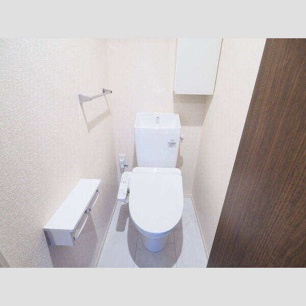 Amour301号室 温水洗浄暖房便座