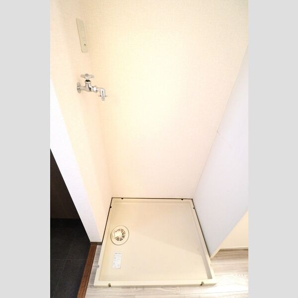 レスポワールS 洗濯機置き場