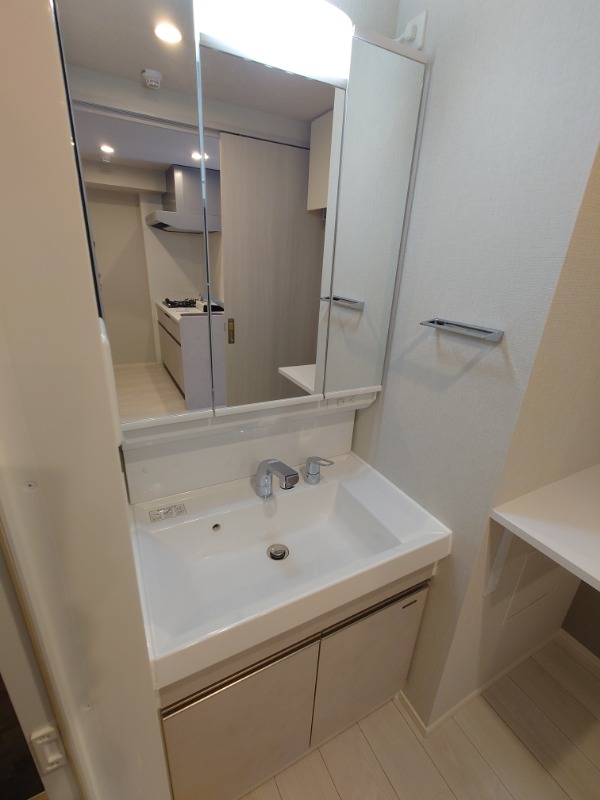 maison chrolo4階 洗面