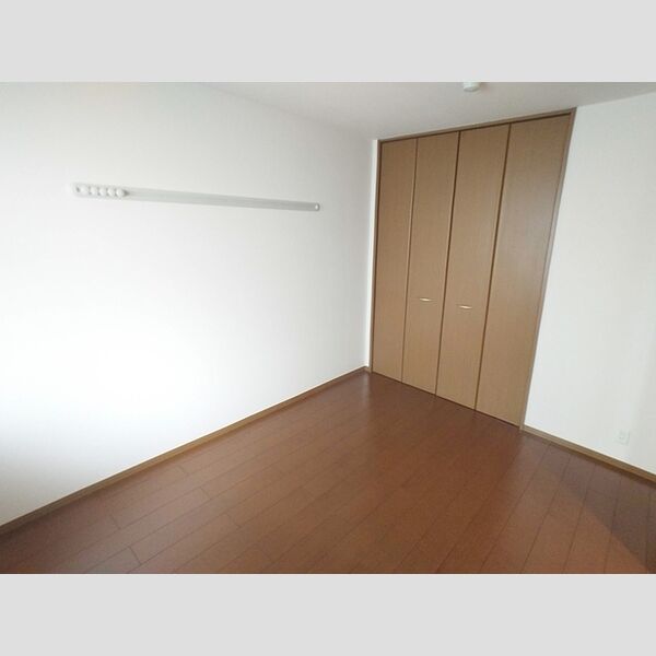 クレインコート　弐番館203号室 洋室