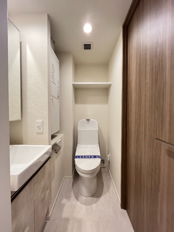 ラクラス南行徳4階 トイレ