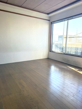 サニーヒル305号室 クリーニング前の写真です