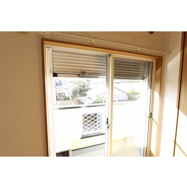 エタニティ205号室 防犯シャッター