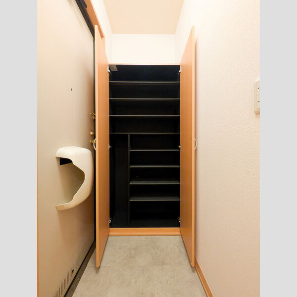 ドゥー ソレイユ 玄関