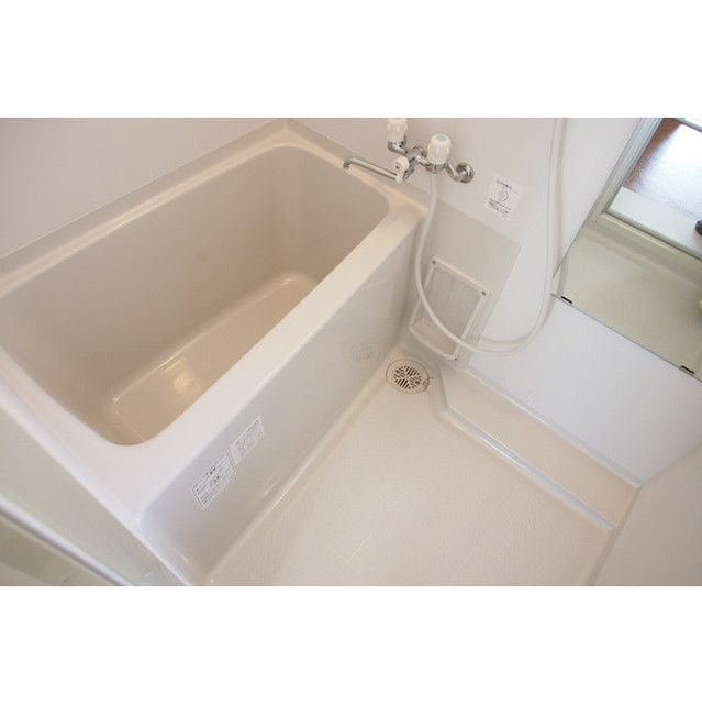 ラビアン花小金井102号室 バストイレ別◎