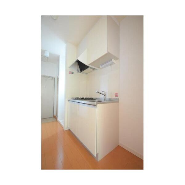 メゾン大岡C201号室 キッチン