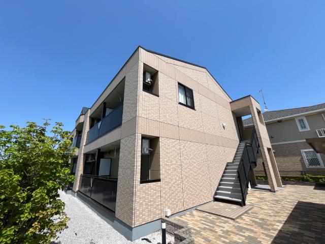 リバー・ウィンド 外観写真（昼）