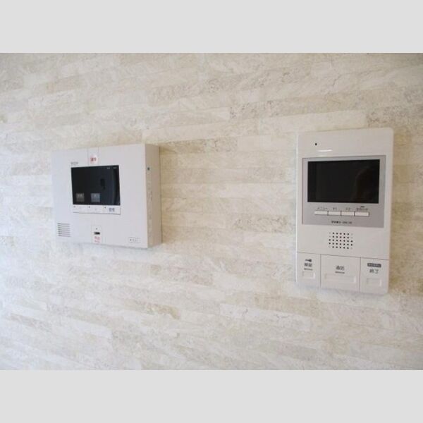 La Crece　W棟 SECOM・モニター付きインターホン