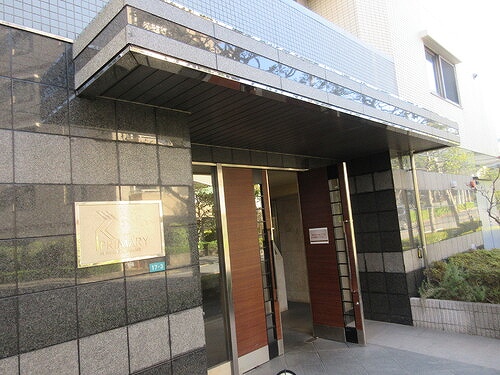 プライマリー西葛西アマーレ エントランス　※2025年12月撮影