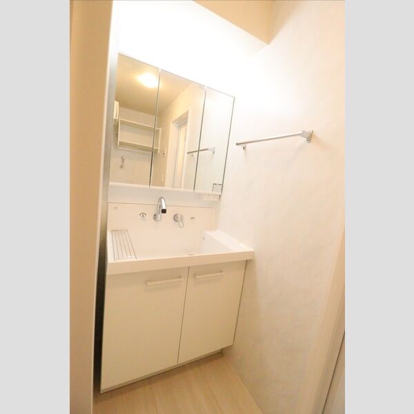 フリードルム本郷 洗髪洗面化粧台