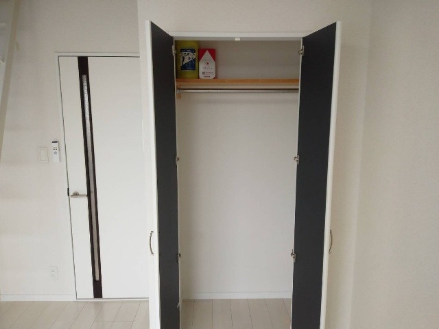 サンライト2階 208使用