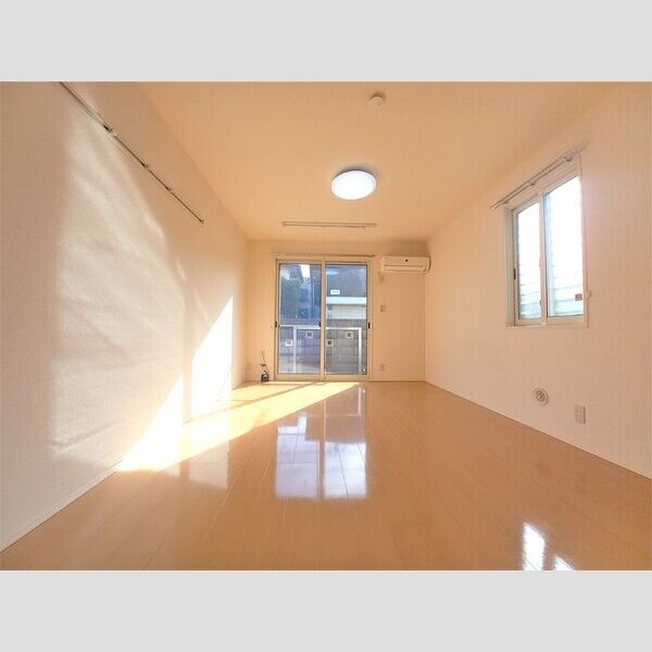 ウィスタリアコート 洋室