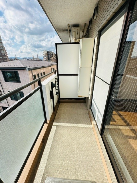 ハチホウハイツ１１ バルコニー