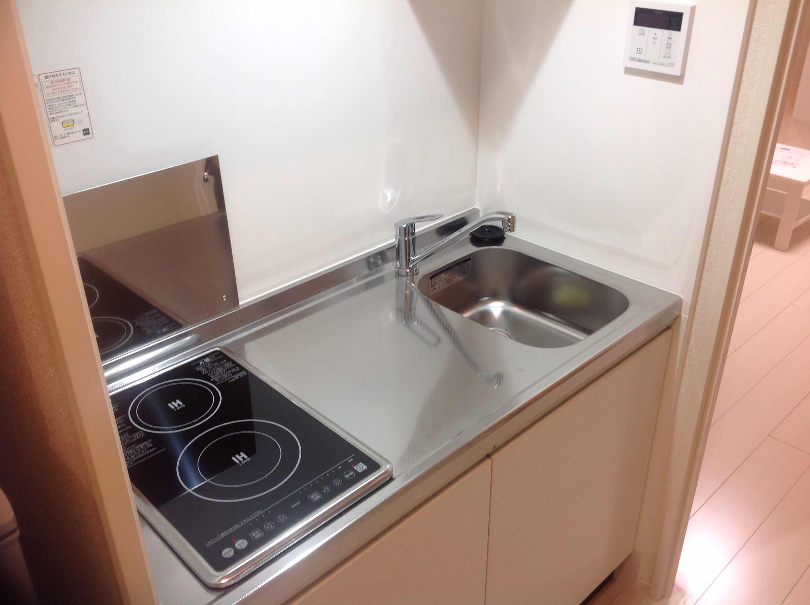 クレイノ新グリーンハイツ105号室 内観